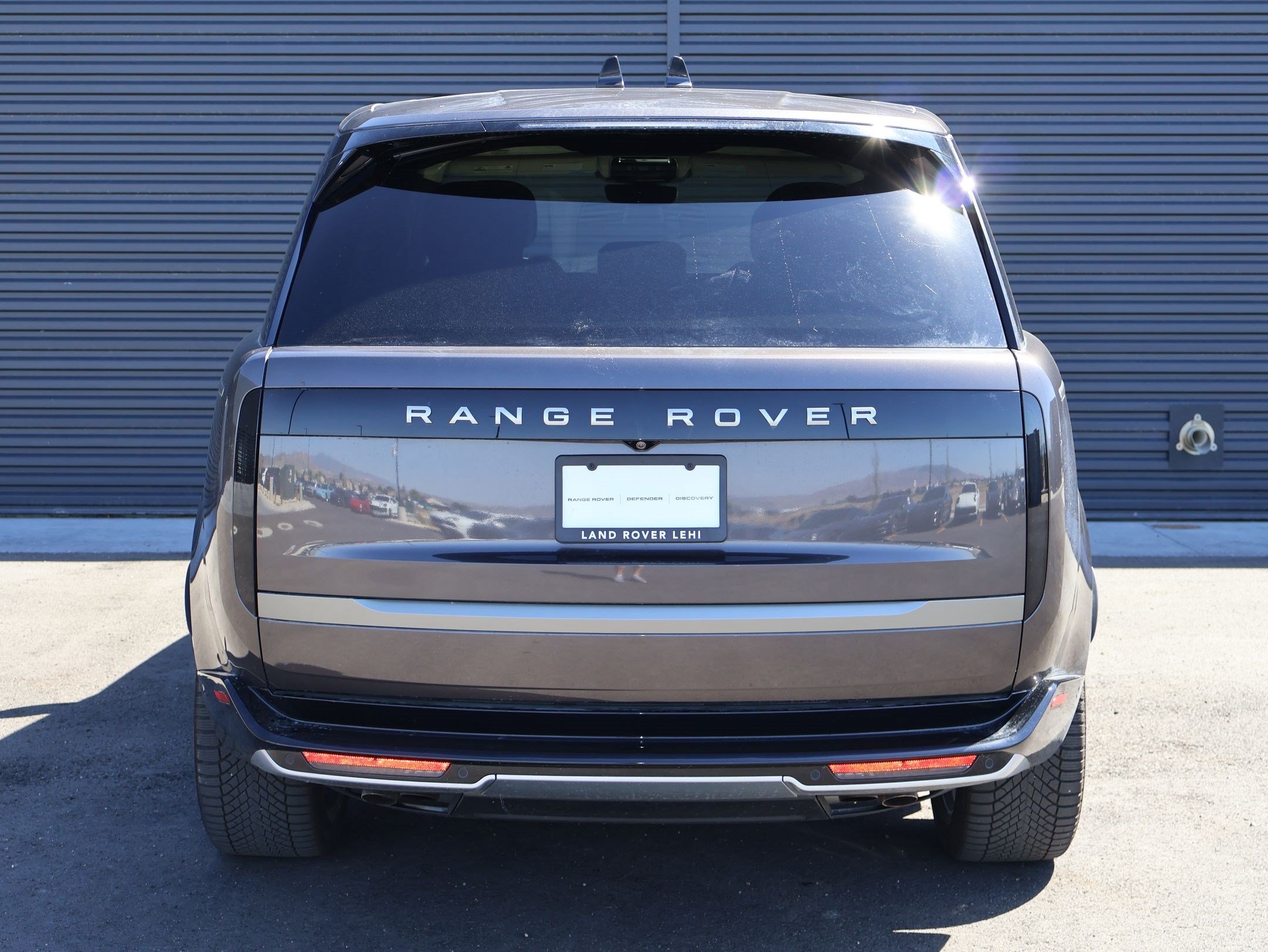 Used 2025 Land Rover Range Rover SE AWD/4WD image 11