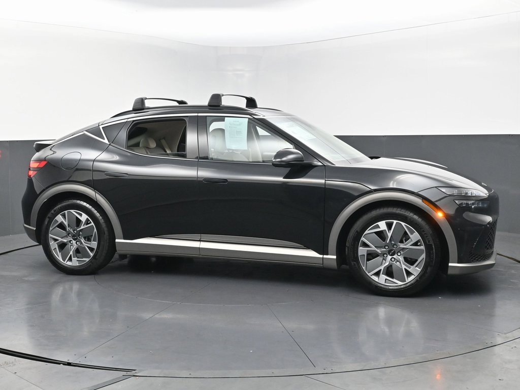 Used 2025 Genesis GV60 RWD image 6