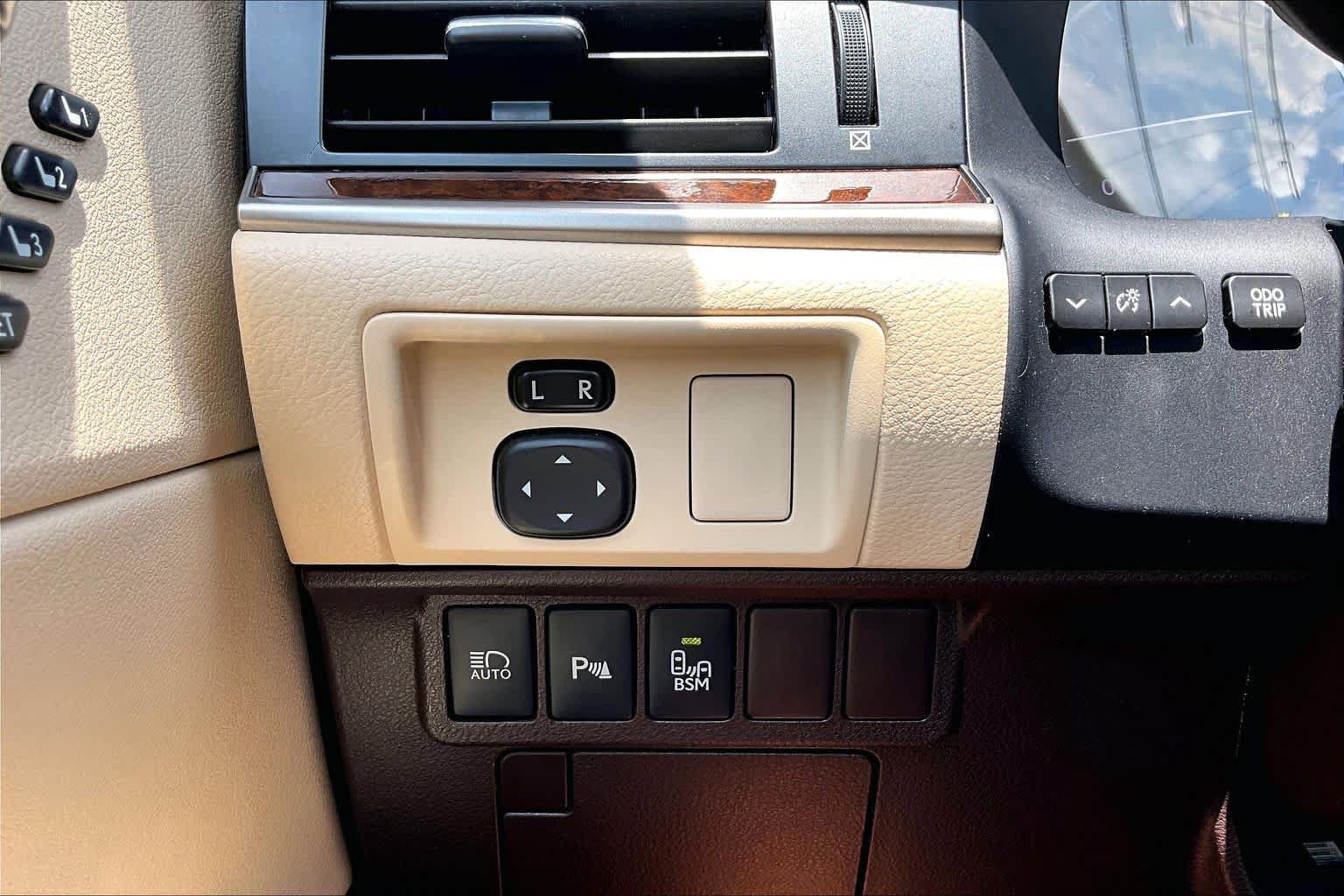 Used 2016 Lexus ES 350 FWD image 34