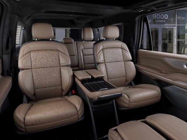 New 2027 Lincoln Navigator L Black Label AWD/4WD image 11