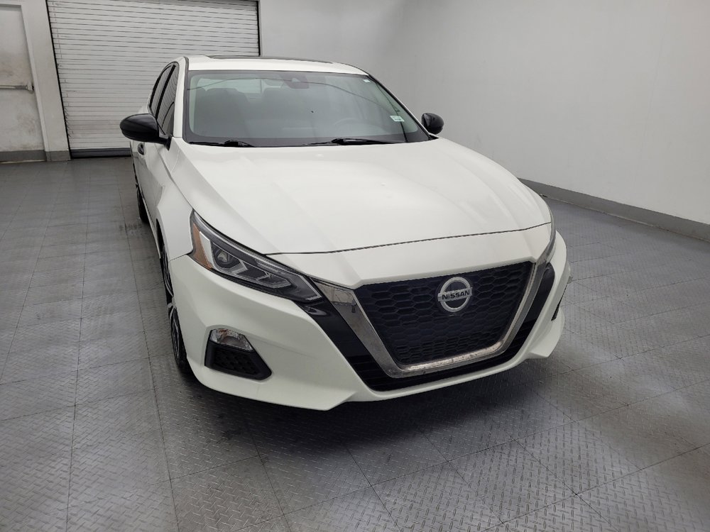 Used 2020 Nissan Altima 2.5 SR w/ Premium Package FWD image 14