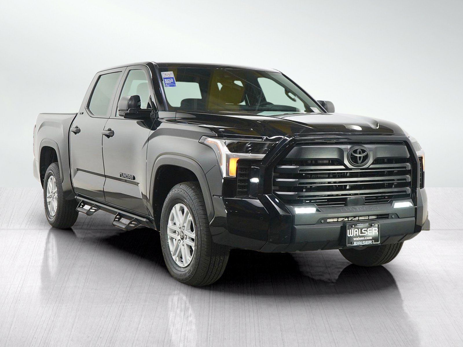 Used 2026 Toyota Tundra SR5 w/ SR5 Convenience Package AWD/4WD image 9