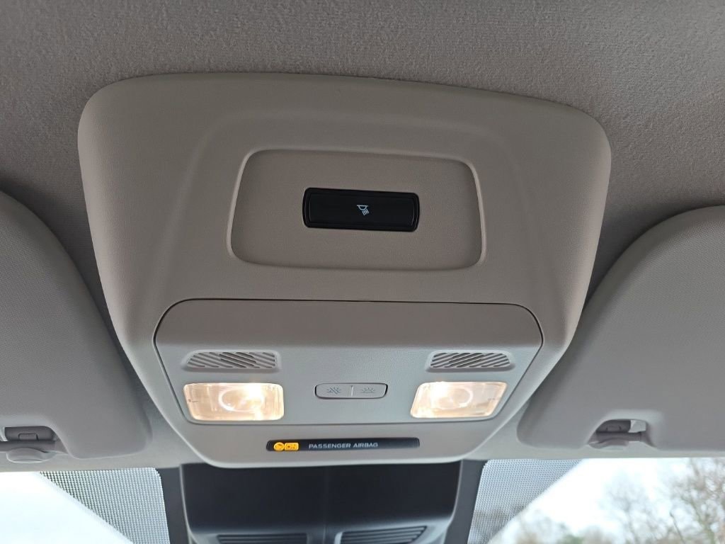 Certified 2023 Ford Transit 150 Low Roof image 33