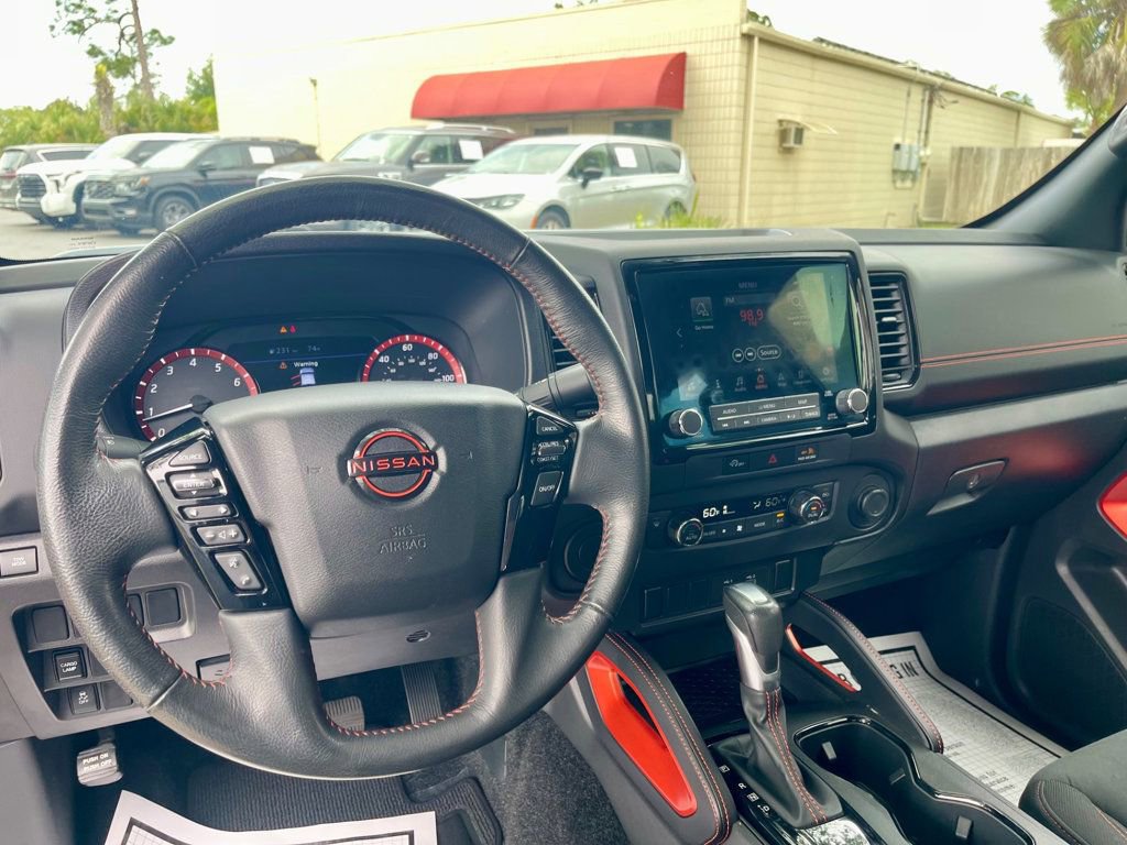 Used 2024 Nissan Frontier Pro-X image 13