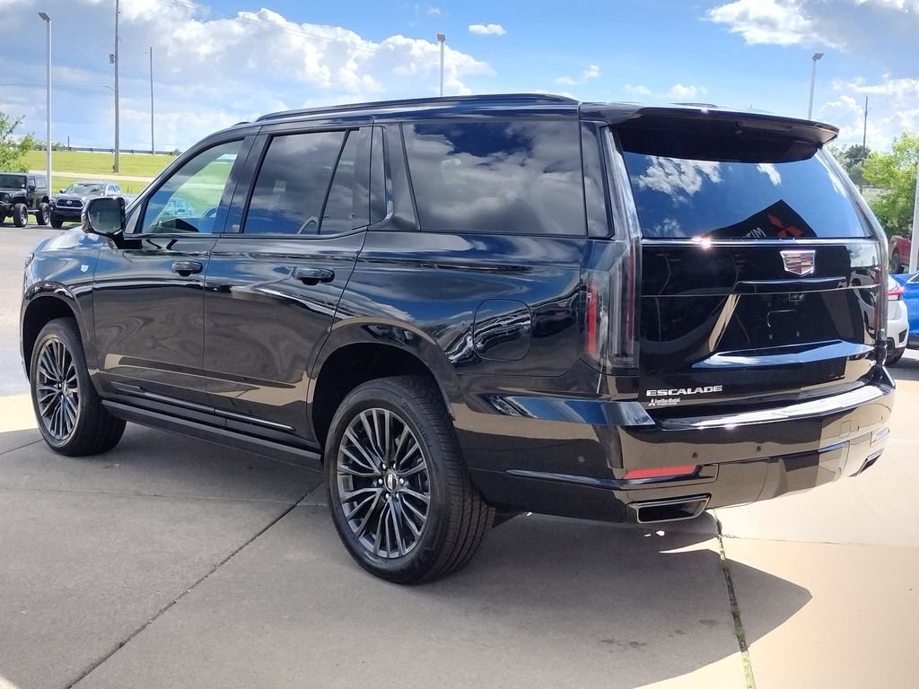 Used 2026 Cadillac Escalade Platinum Sport AWD/4WD image 26