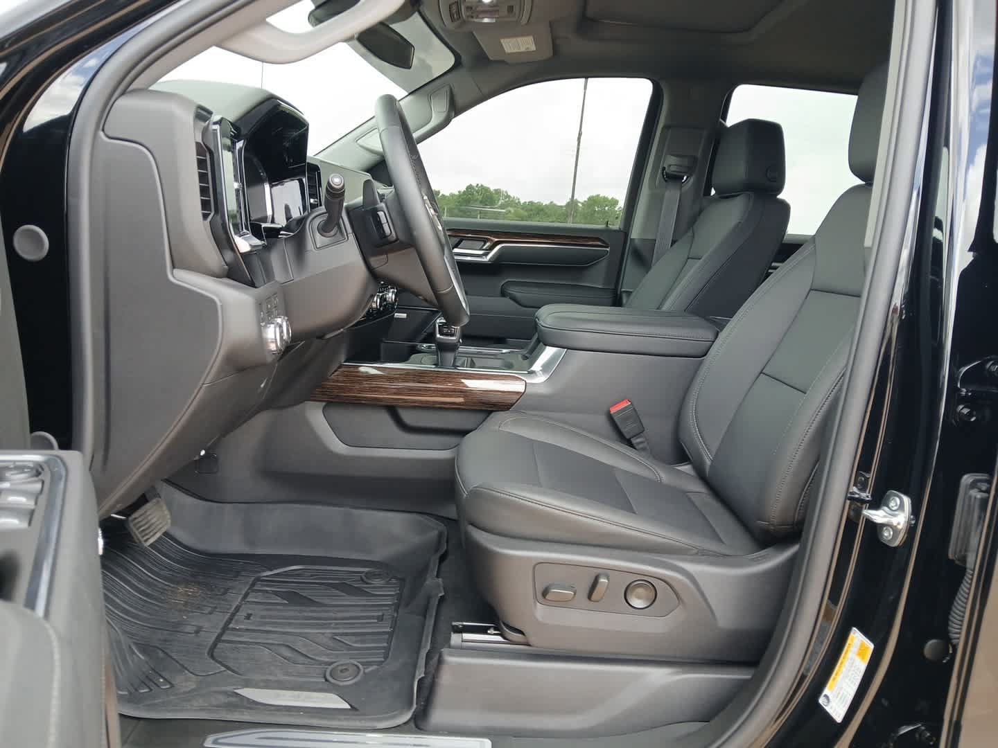 Used 2026 GMC Sierra 1500 Elevation w/ Elevation Premium Package AWD/4WD image 20