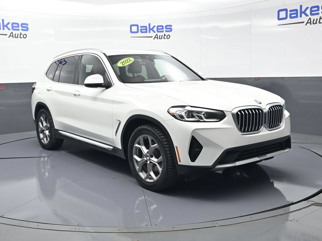 Used 2022 BMW X3 xDrive30i AWD/4WD image 2