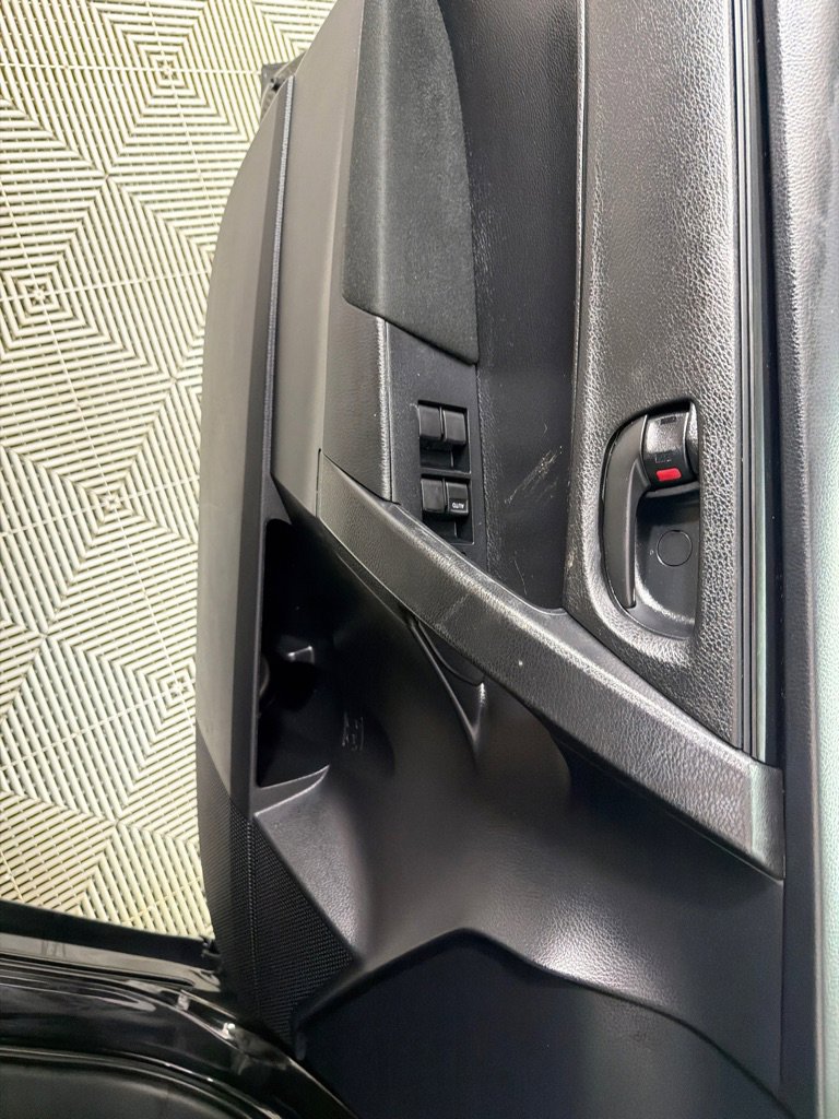 Used 2019 Toyota Corolla L image 10