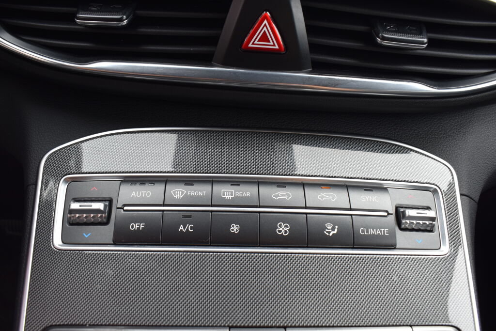Used 2021 Hyundai Santa Fe SEL w/ Convenience Package AWD/4WD image 8