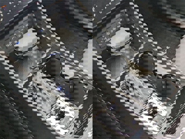 Certified 2025 Hyundai Santa Cruz SEL image 9