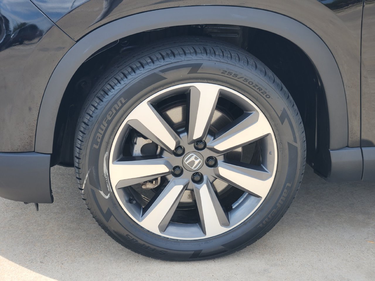 Used 2023 Honda Pilot Elite image 11