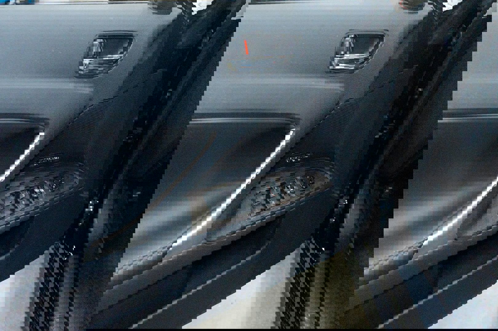 Used 2010 Lexus IS 250C image 15