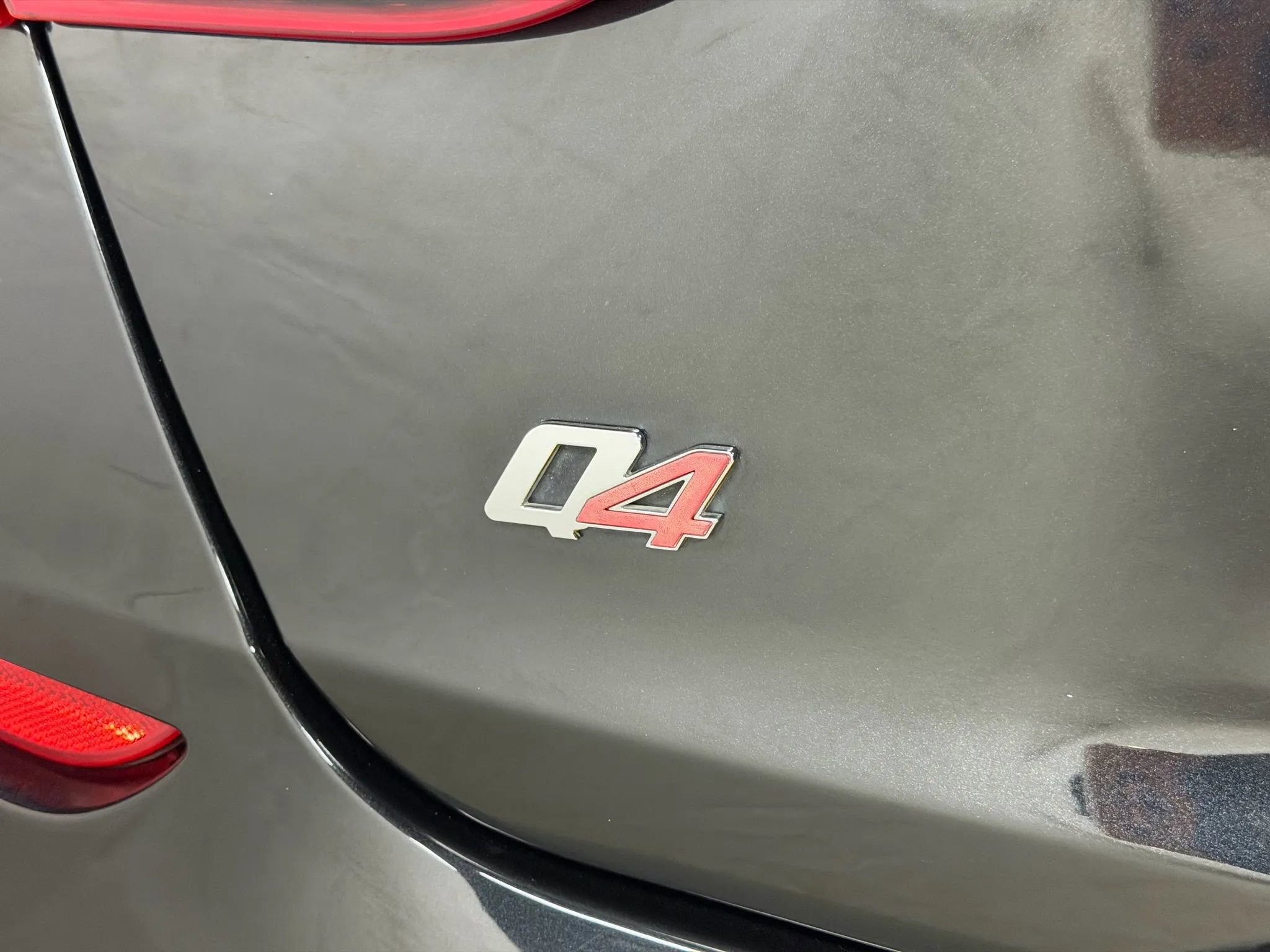 Used 2014 Maserati Quattroporte S Q4 AWD/4WD image 11