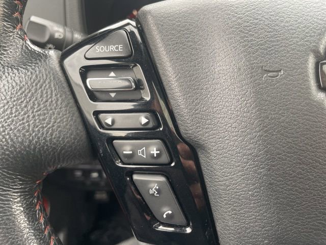 Used 2022 Nissan Frontier PRO-4X AWD/4WD image 21