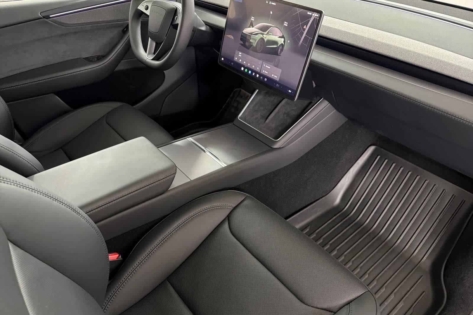 Used 2026 Tesla Model Y AWD image 16