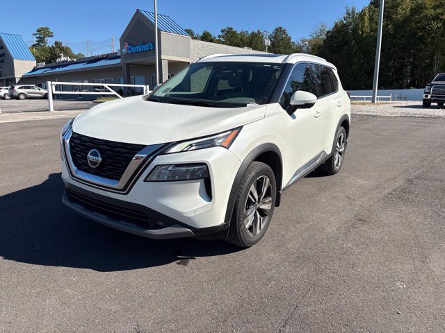 Used 2021 Nissan Rogue SL w/ Premium Package FWD image 3