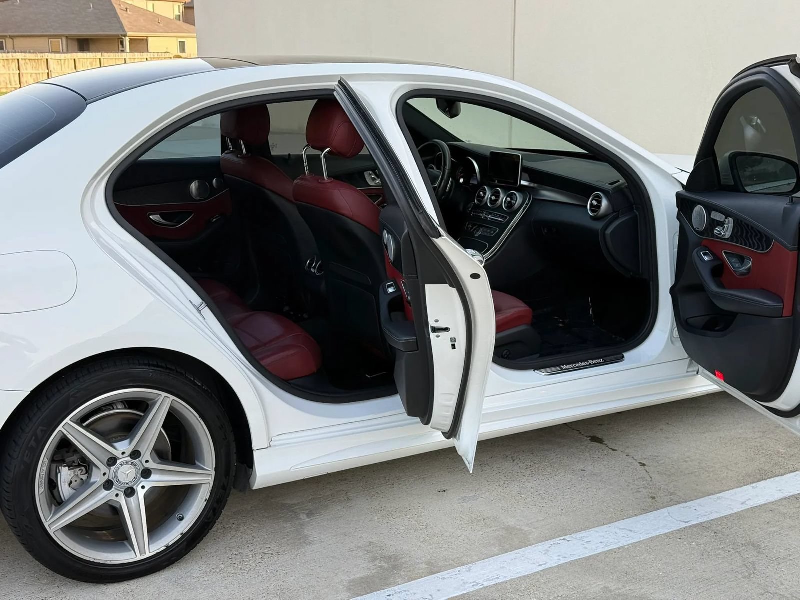Used 2016 Mercedes-Benz C 300 Sedan image 19