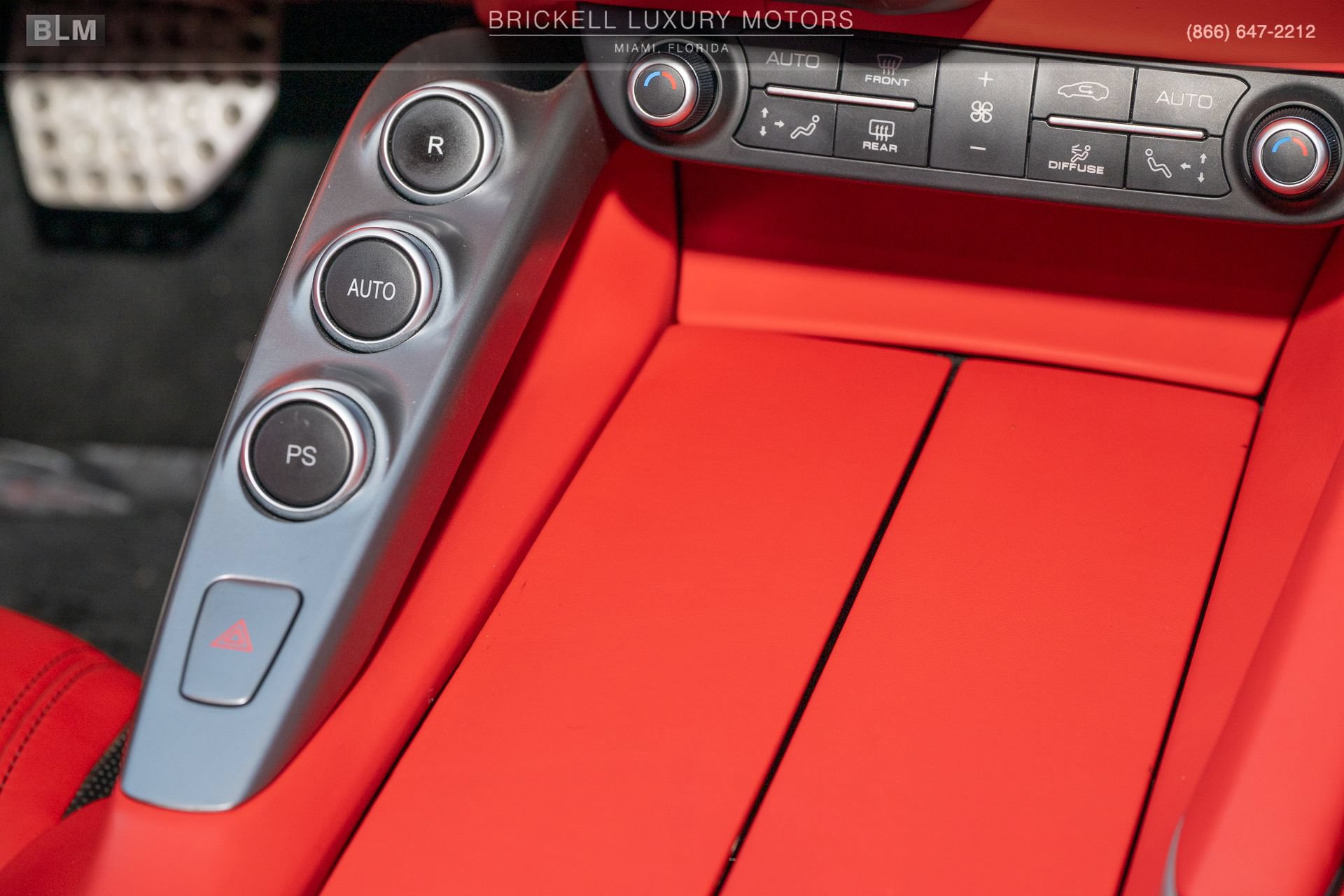 Used 2018 Ferrari GTC4Lusso T RWD image 21