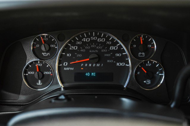 Used 2015 Chevrolet Express 2500 LT w/ LT Preferred Equipment Group RWD image 23