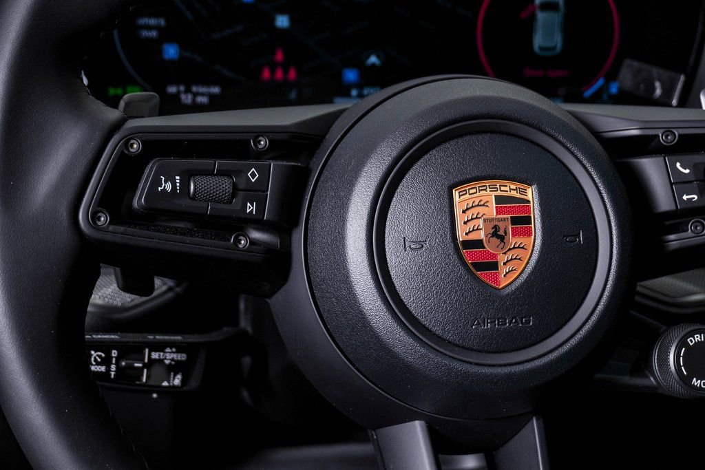 New 2026 Porsche Cayenne image 20