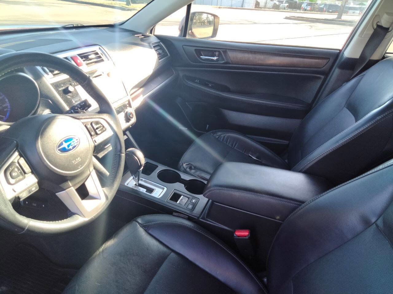 Used 2017 Subaru Outback 2.5i Limited AWD/4WD image 10