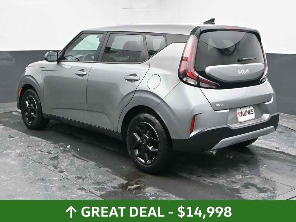 Used 2023 Kia Soul LX w/ Option Group 015 image 10