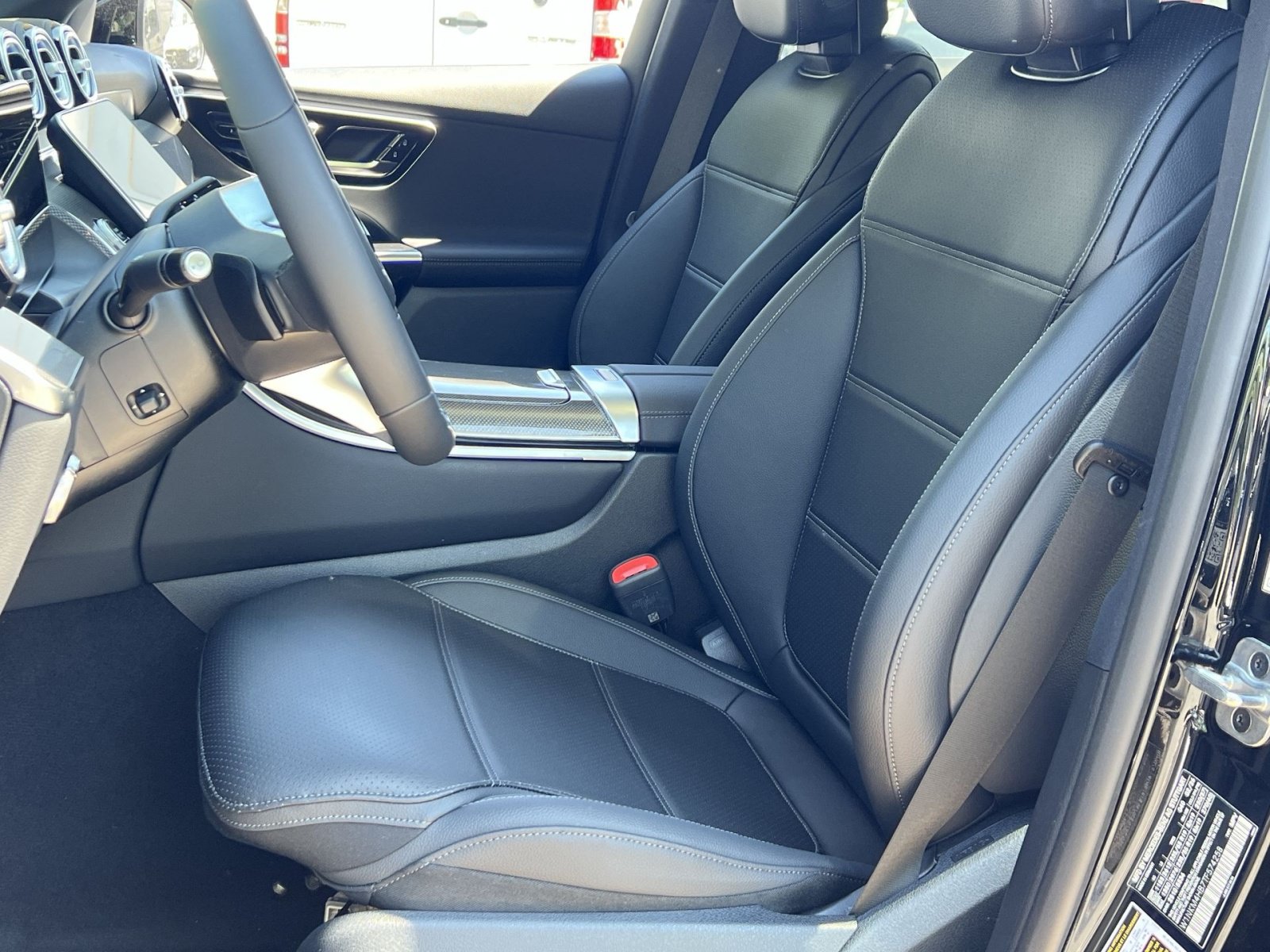 New 2026 Mercedes-Benz GLC 300 4MATIC image 18