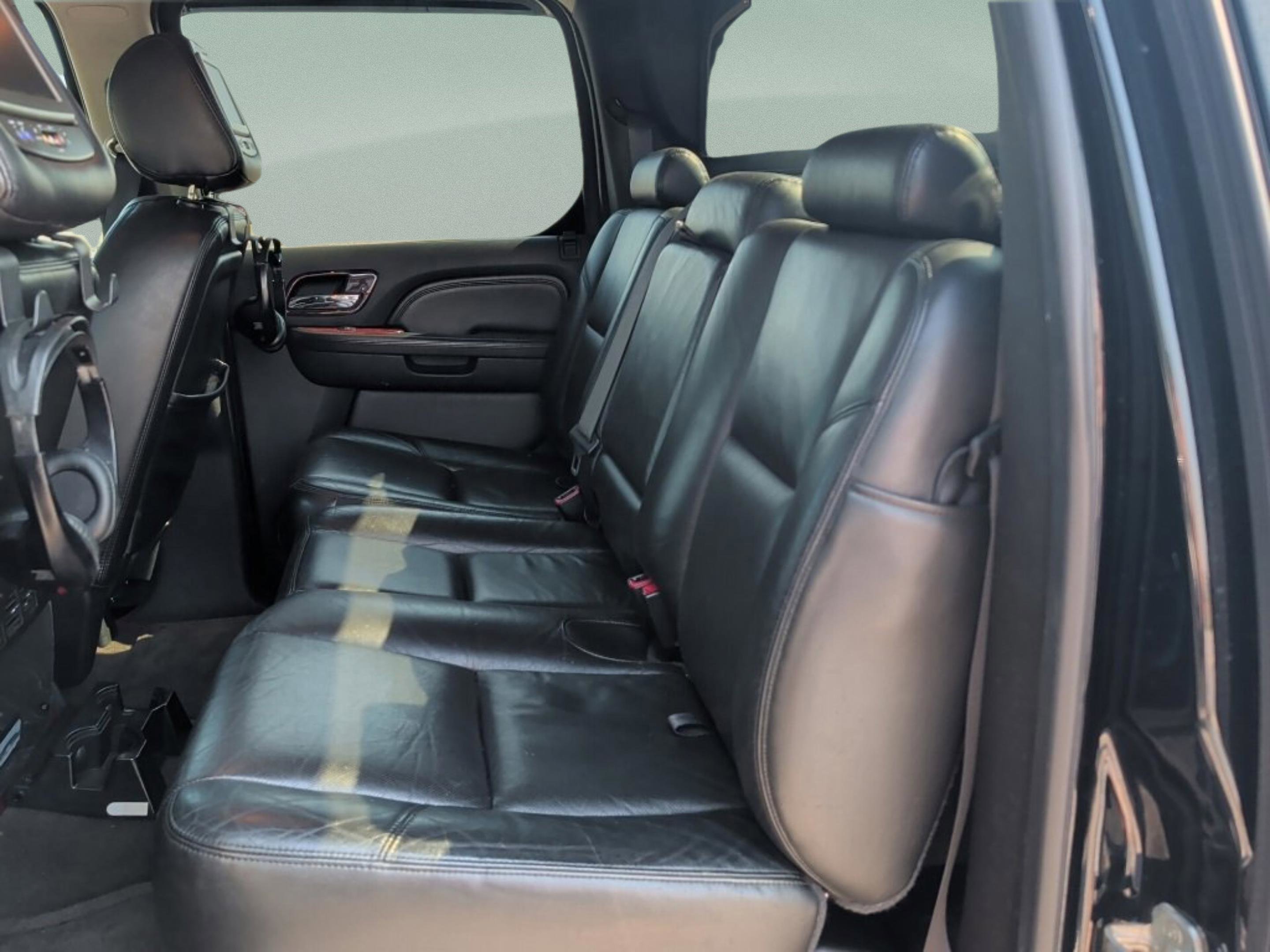 Used 2008 Cadillac Escalade EXT Base image 43