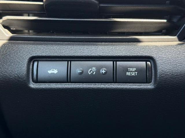 Certified 2024 Nissan Altima 2.5 SV FWD image 25
