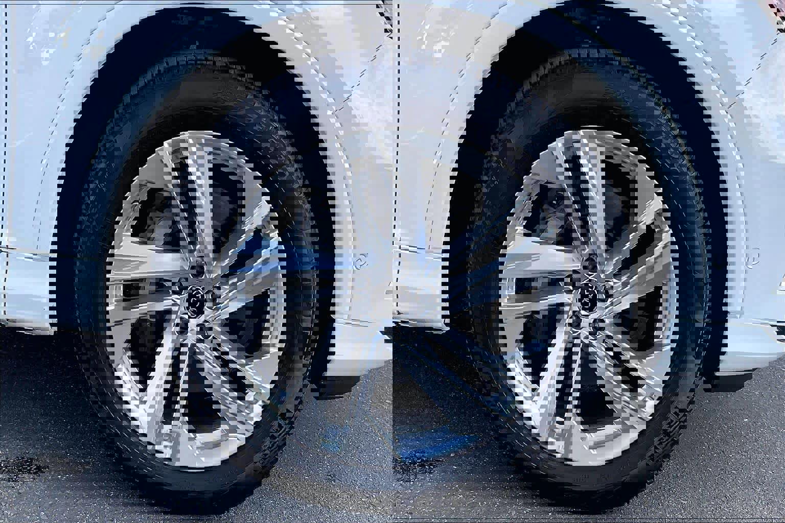 Used 2023 Audi Q7 3.0T Prestige image 11