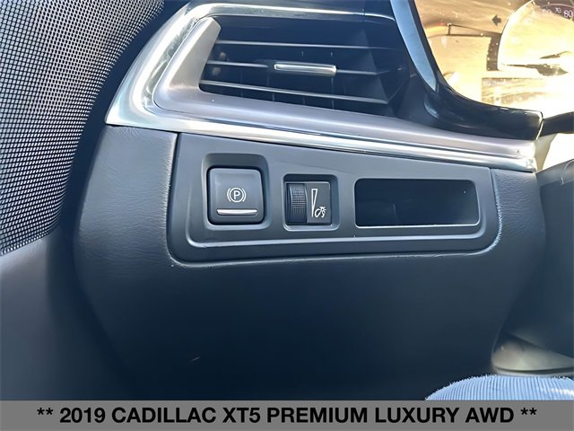 Used 2019 Cadillac XT5 Premium Luxury w/ LPO, Black Ice Package image 26