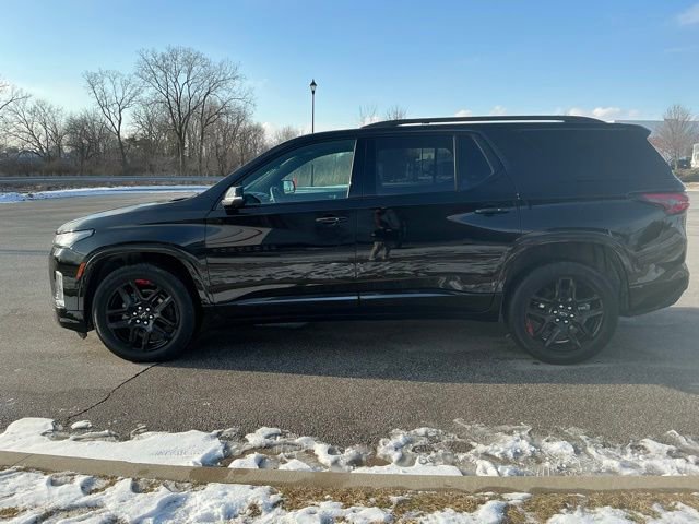 Used 2023 Chevrolet Traverse Premier w/ Redline Edition image 9