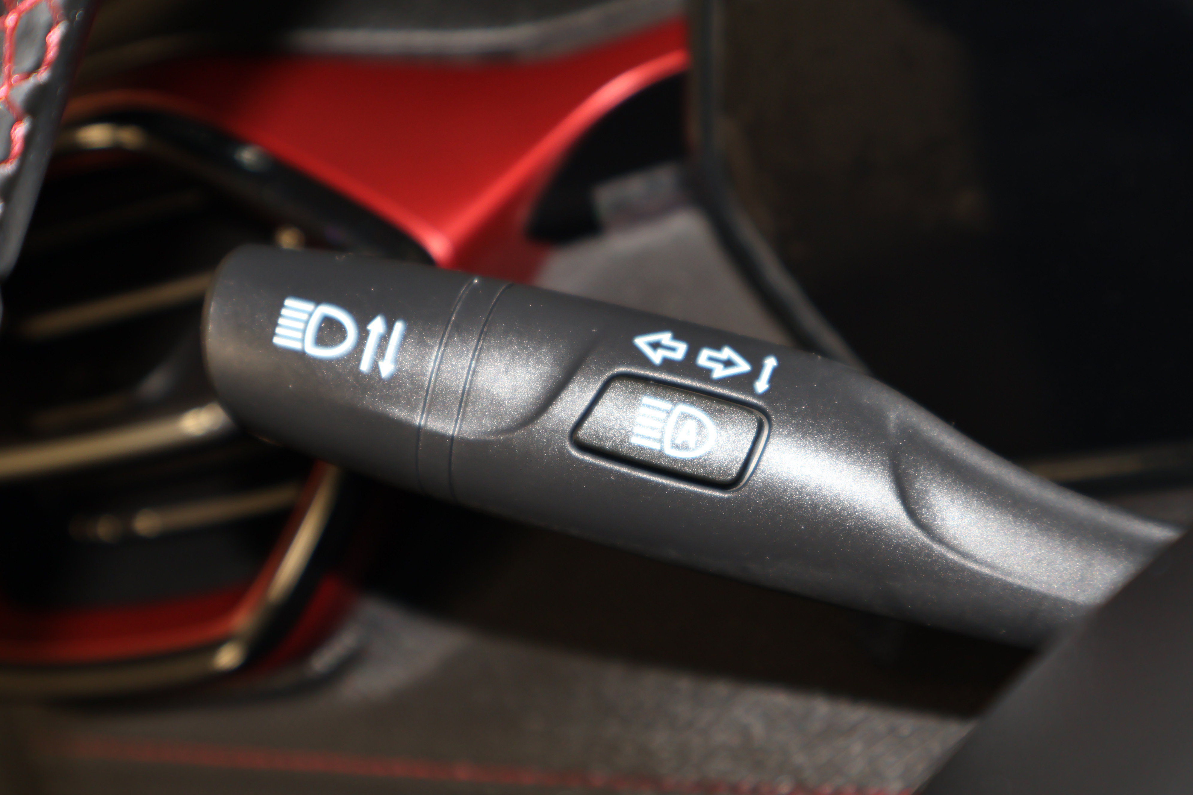 Used 2025 Chevrolet TrailBlazer RS w/ Convenience Package image 22