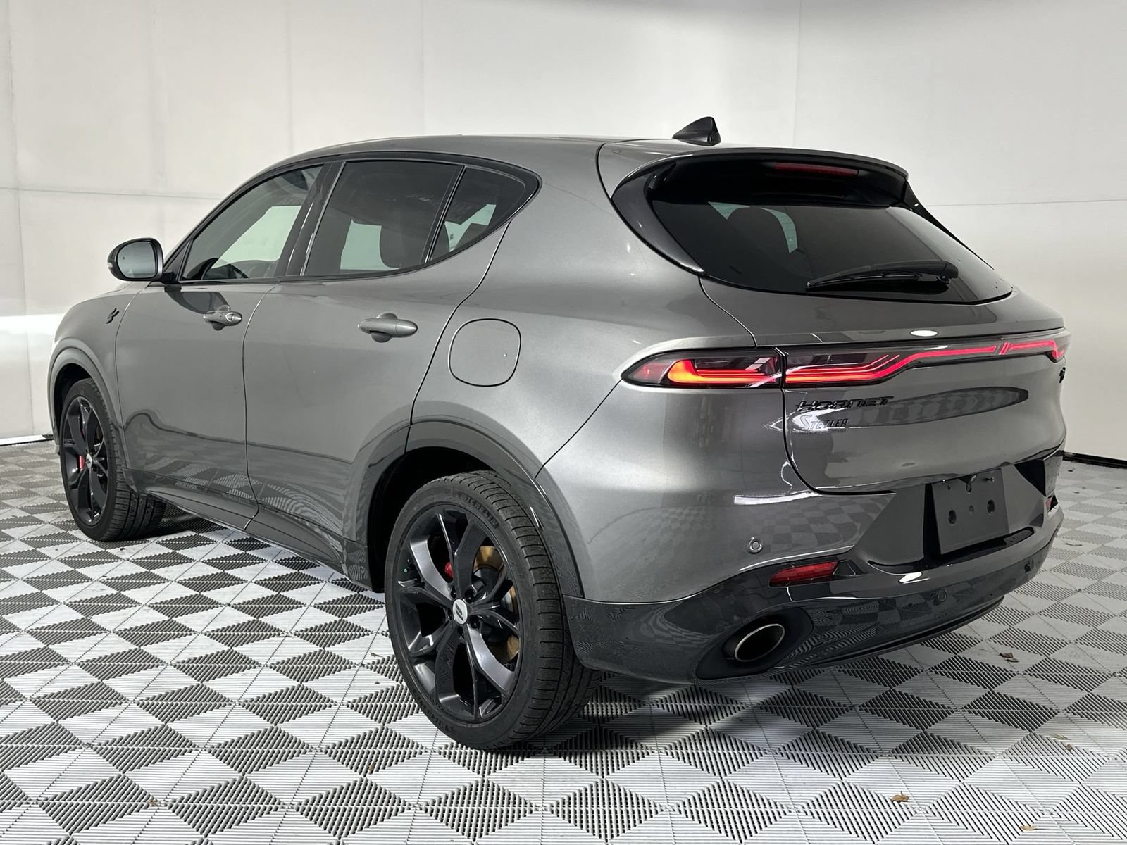 Used 2024 Dodge Hornet R/T Plus AWD/4WD image 6