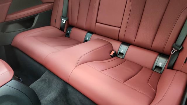 Used 2026 BMW M440i Coupe RWD image 28