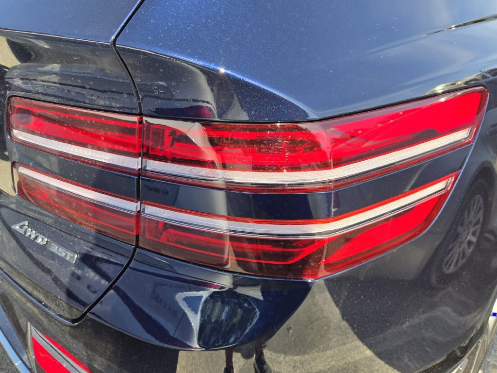 Used 2025 Genesis GV80 3.5T Prestige AWD/4WD image 8