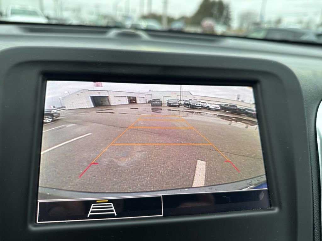 Used 2023 Chevrolet Equinox LT image 10