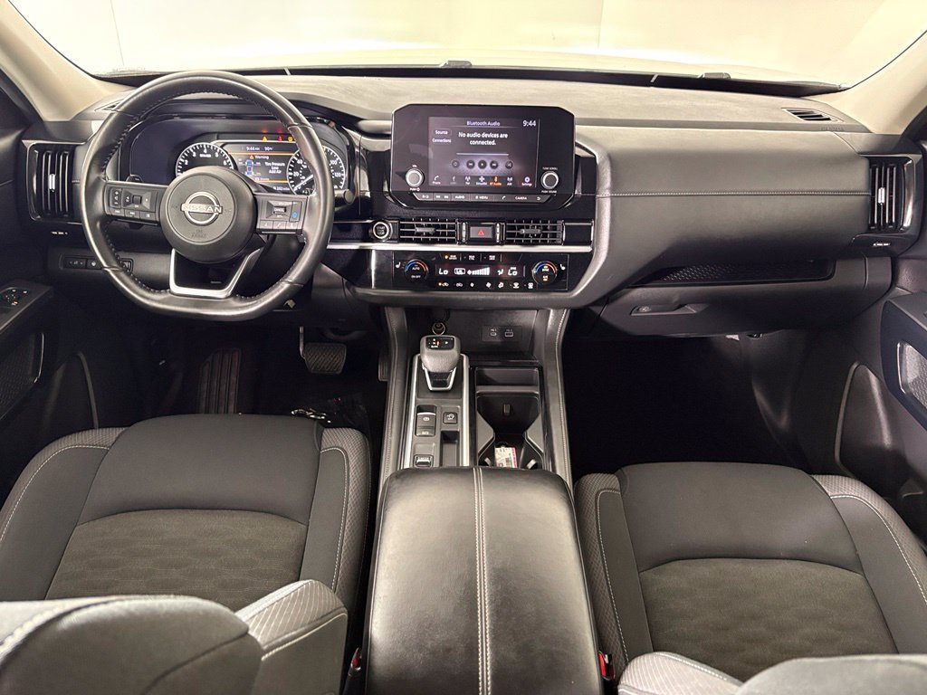 Used 2024 Nissan Pathfinder SV FWD image 41