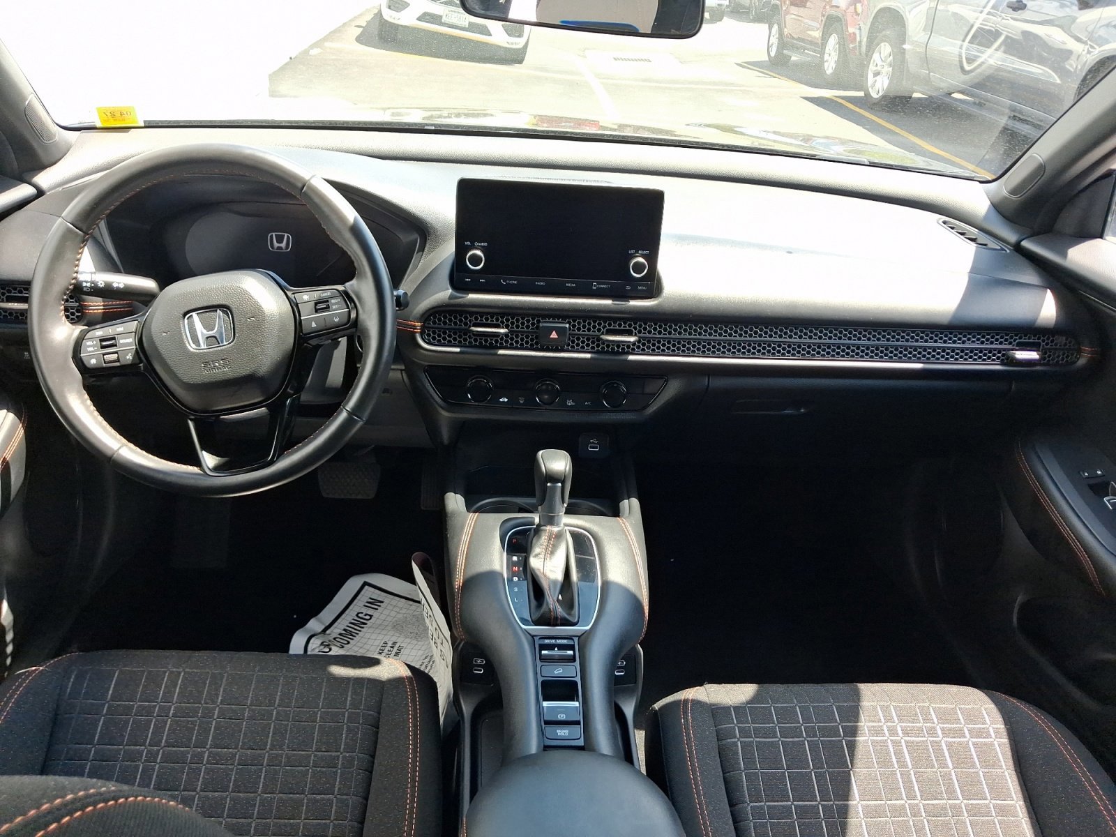Used 2024 Honda HR-V Sport image 12