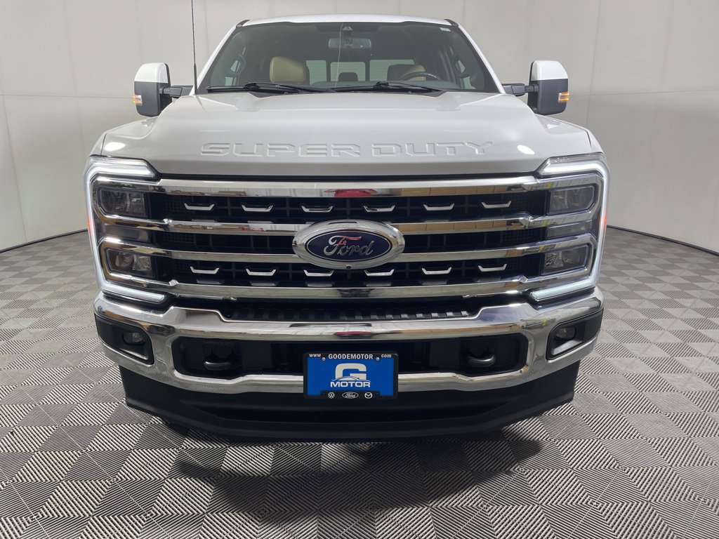 Used 2023 Ford F250 Lariat AWD/4WD image 3