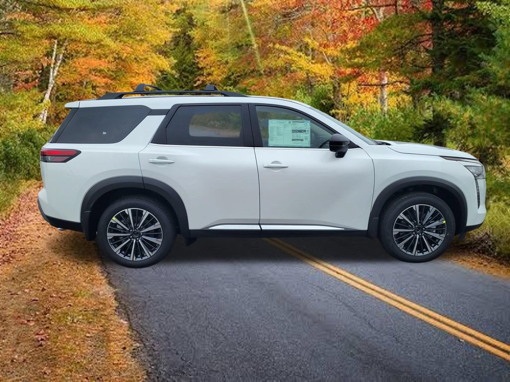 New 2026 Nissan Pathfinder Platinum w/ Cargo Package AWD/4WD image 2