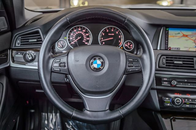 Used 2015 BMW 535i 535i - SILVER ON BLACK - NAV - image 29