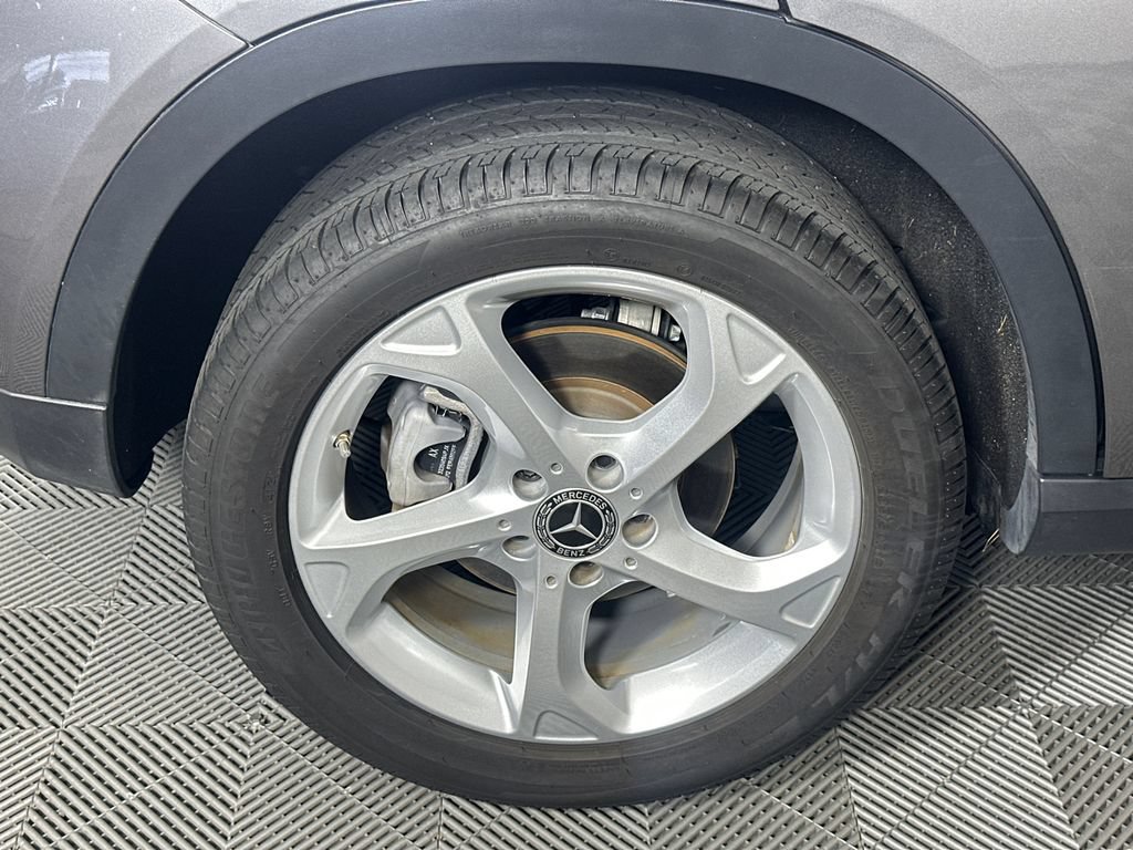 Certified 2020 Mercedes-Benz GLA 250 4MATIC image 17