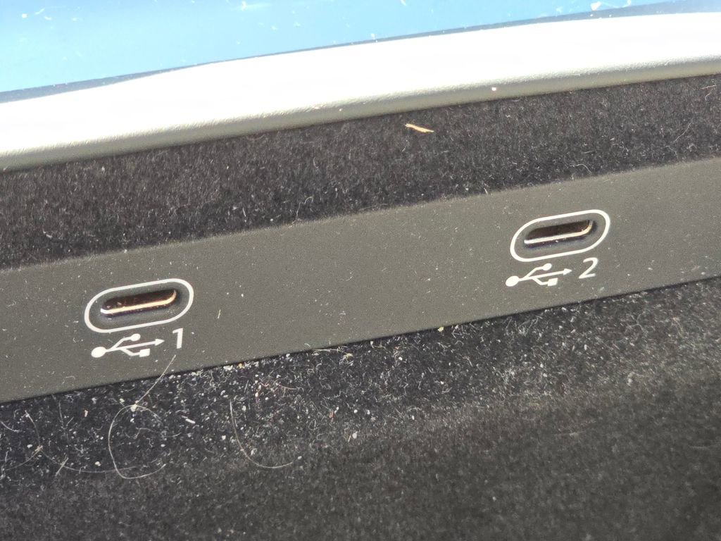 Used 2023 Audi A8 L 3.0T w/ Comfort Plus Package AWD/4WD image 30