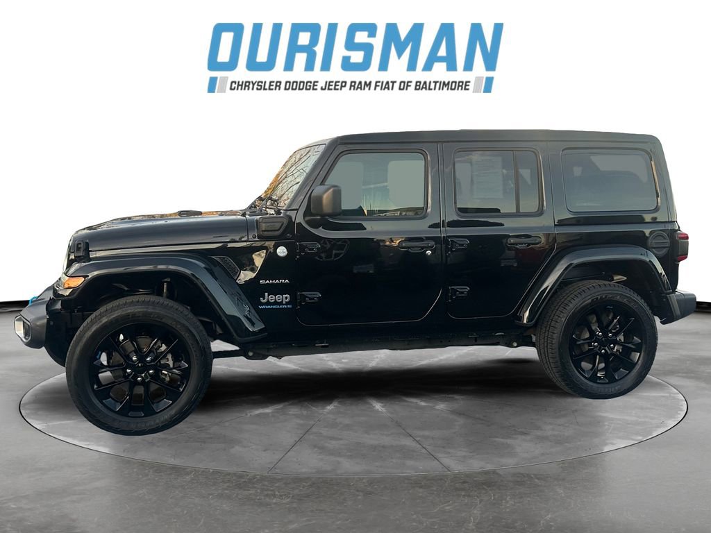 Used 2023 Jeep Wrangler Unlimited Sahara w/ Cold Weather Group image 3