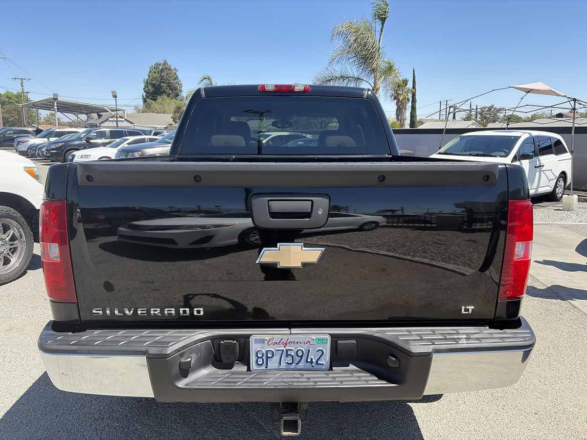 Used 2009 Chevrolet Silverado 1500 LT w/ Regional Value Package RWD image 4