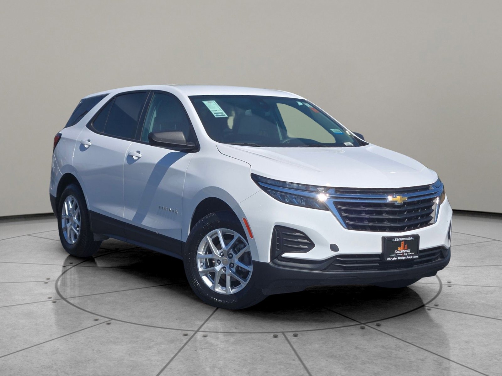 Used 2024 Chevrolet Equinox LS w/ LS Convenience Package