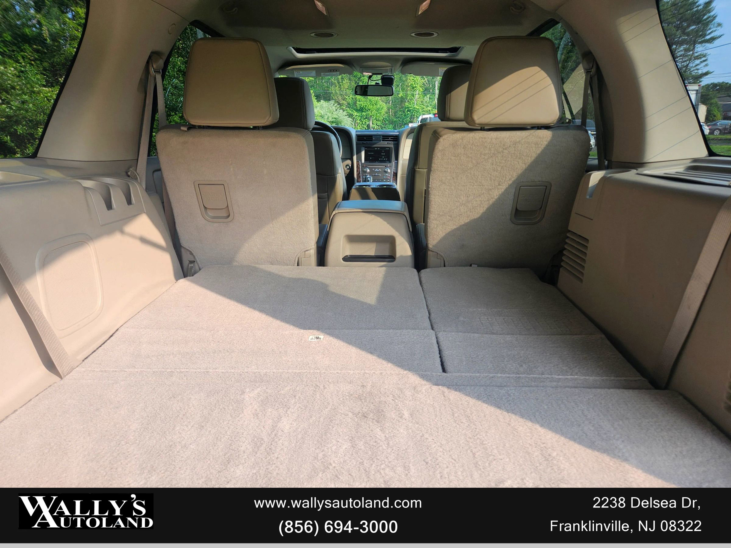 Used 2015 Lincoln Navigator 4WD image 33