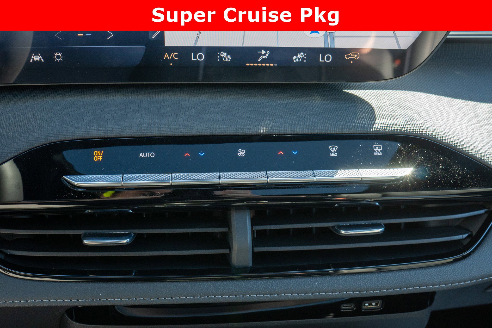 New 2026 Buick Enclave Sport Touring w/ Super Cruise Package image 14