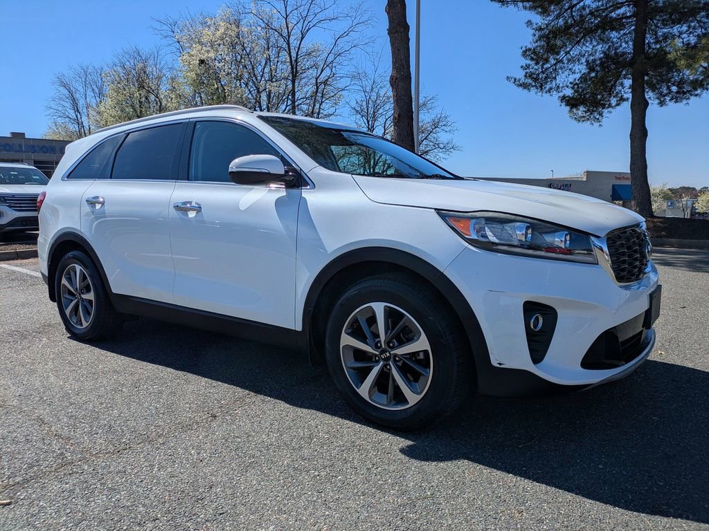 Used 2019 Kia Sorento EX image 2